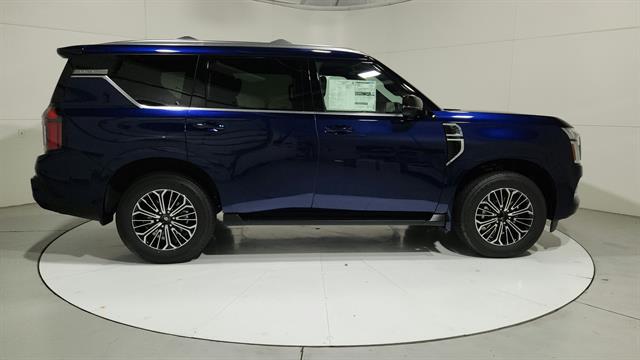Vehicle image 7 of 40