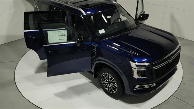 Vehicle image 15 of 40