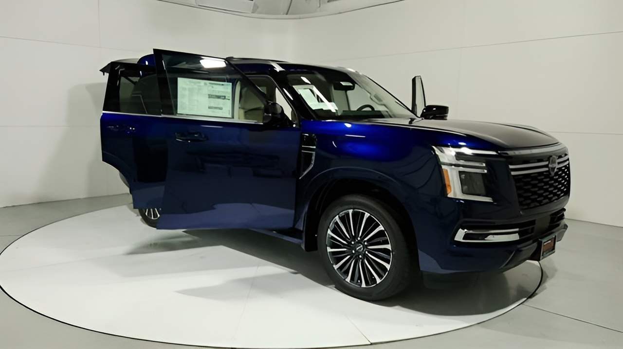 Vehicle image 44 of 51