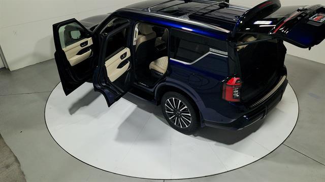 Vehicle image 34 of 51