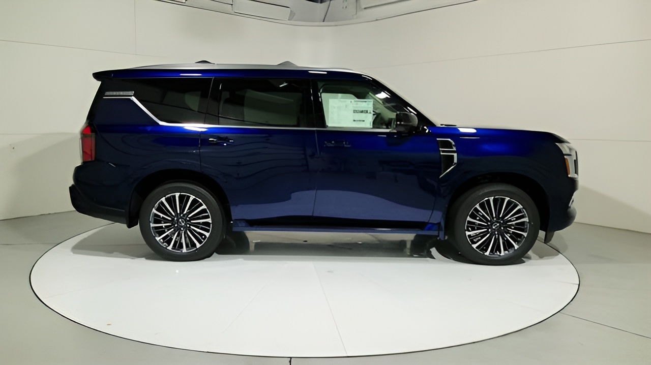 Vehicle image 45 of 51