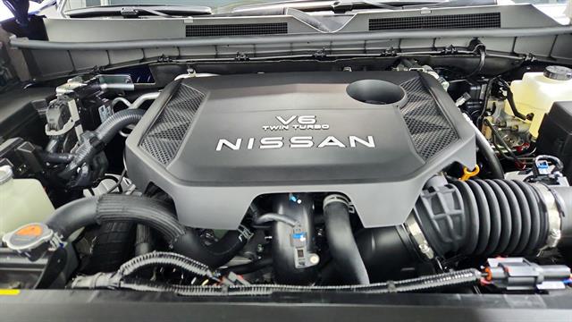 Vehicle image 40 of 51
