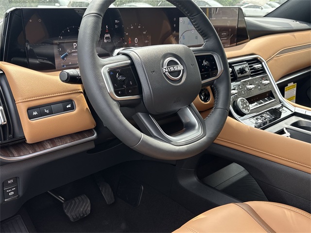 Vehicle image 15 of 39