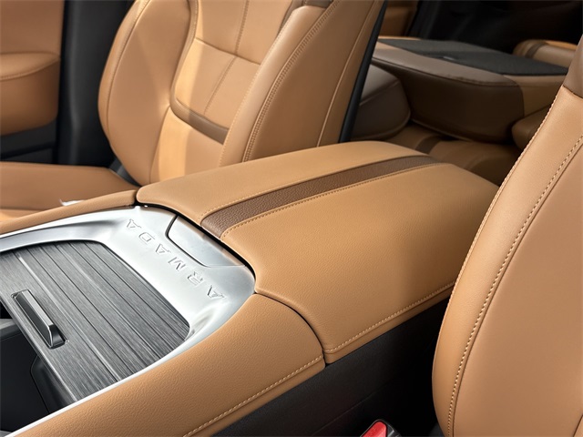 Vehicle image 22 of 39