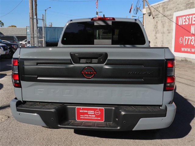 Vehicle image 13 of 27