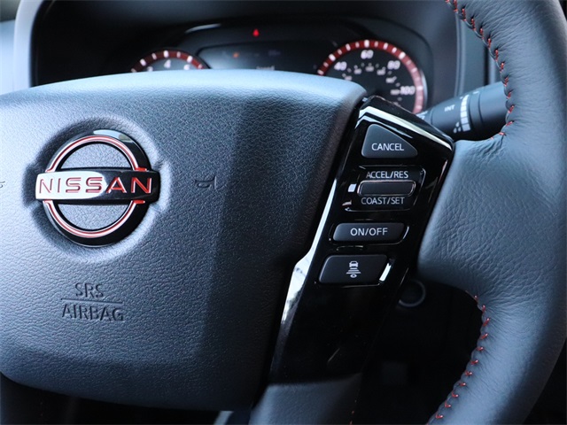 Vehicle image 17 of 22