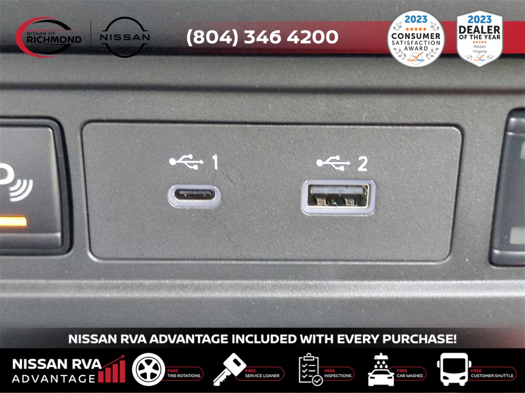 Vehicle image 24 of 31