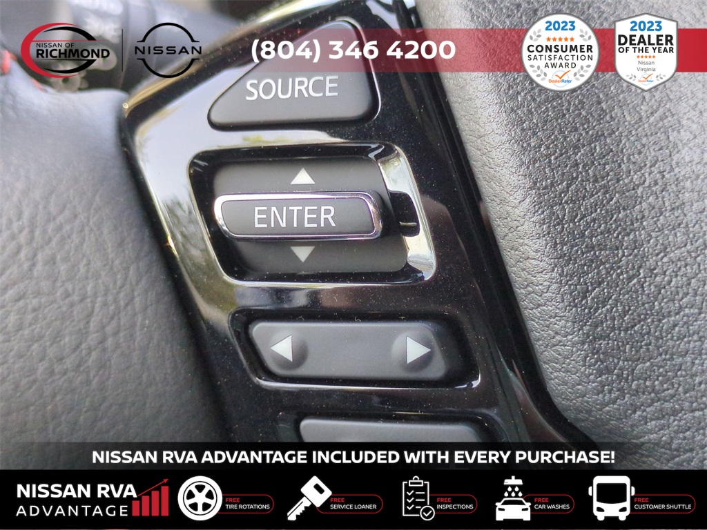 Vehicle image 27 of 31