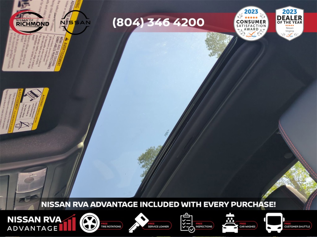 Vehicle image 21 of 31
