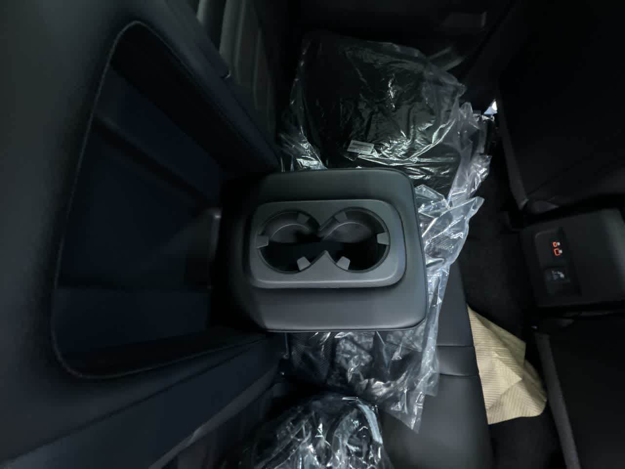 Vehicle image 40 of 55