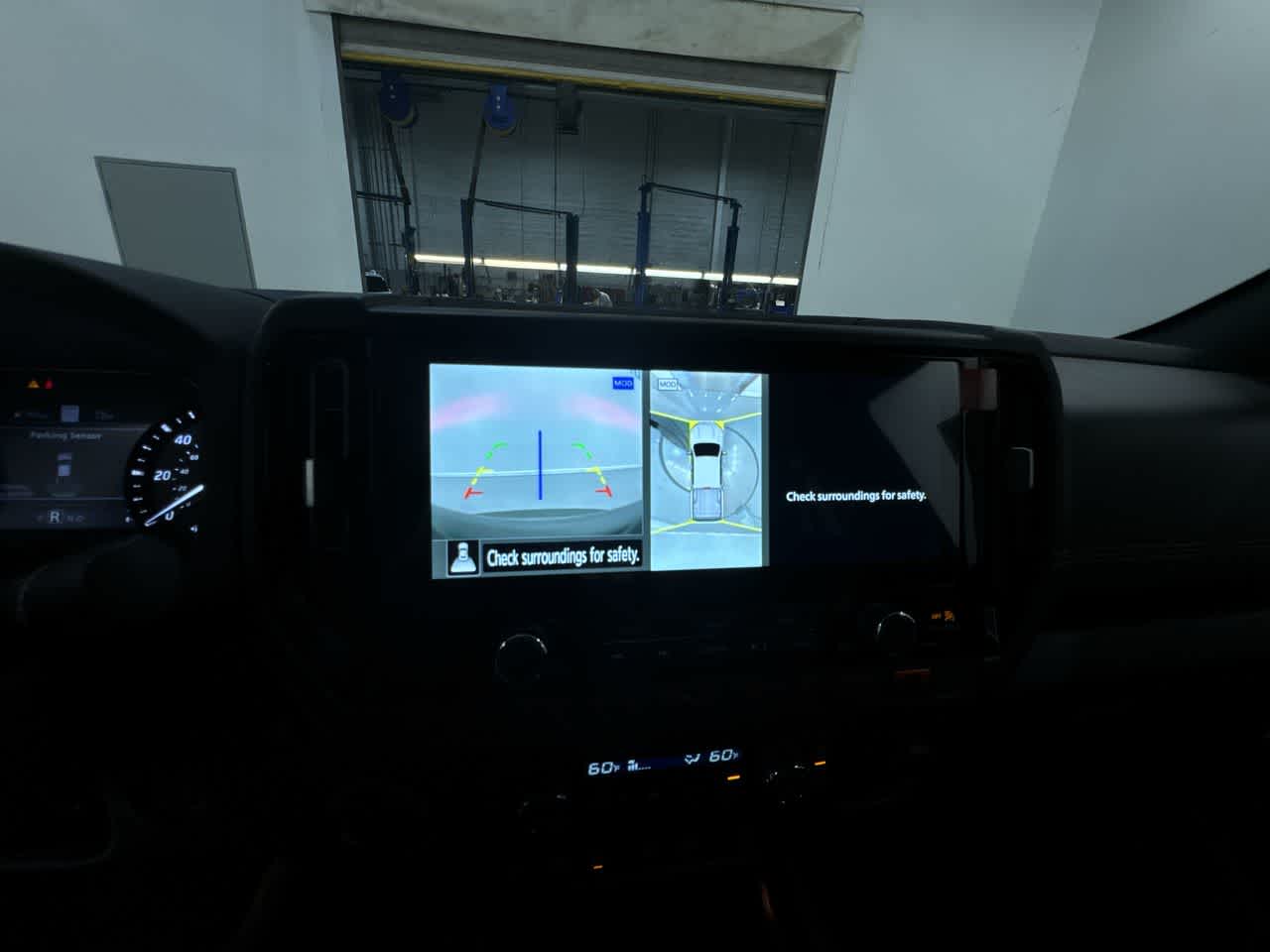 Vehicle image 29 of 55
