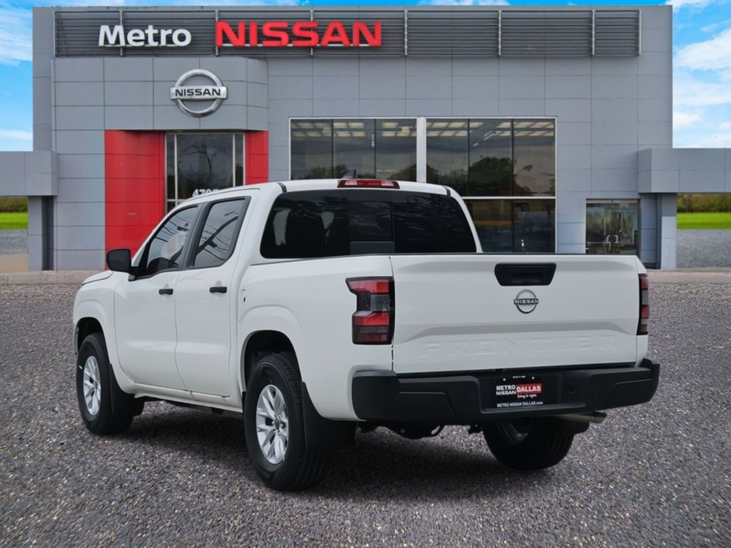 Vehicle image 4 of 22