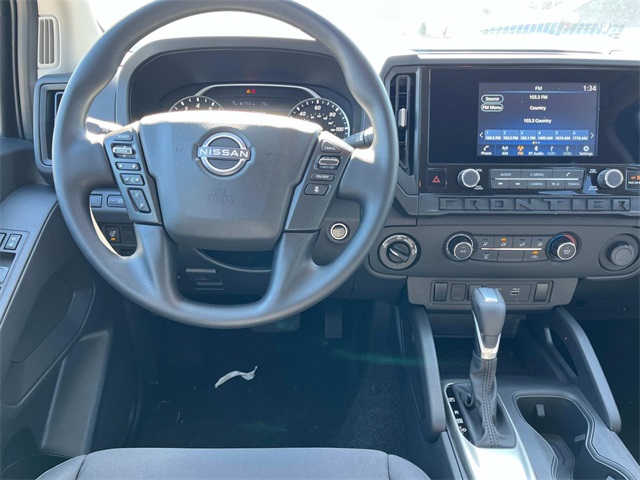 Vehicle image 13 of 33
