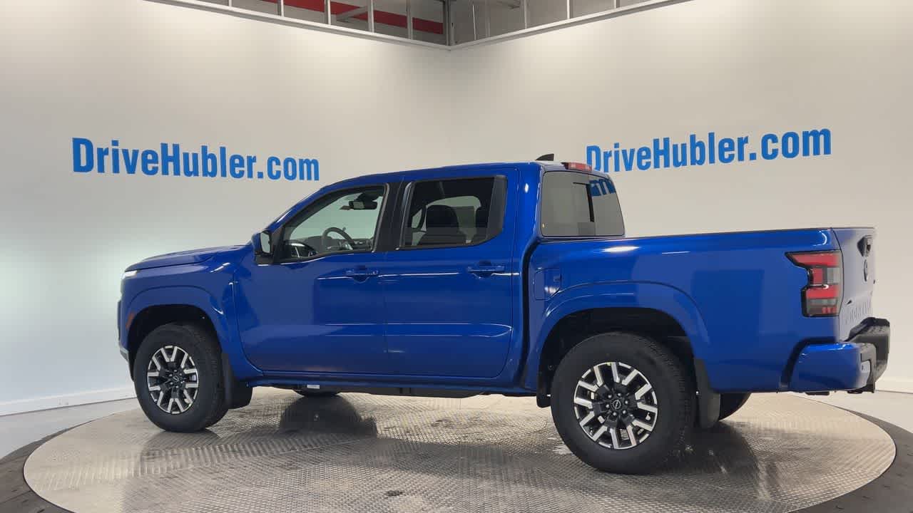 Vehicle image 8 of 28