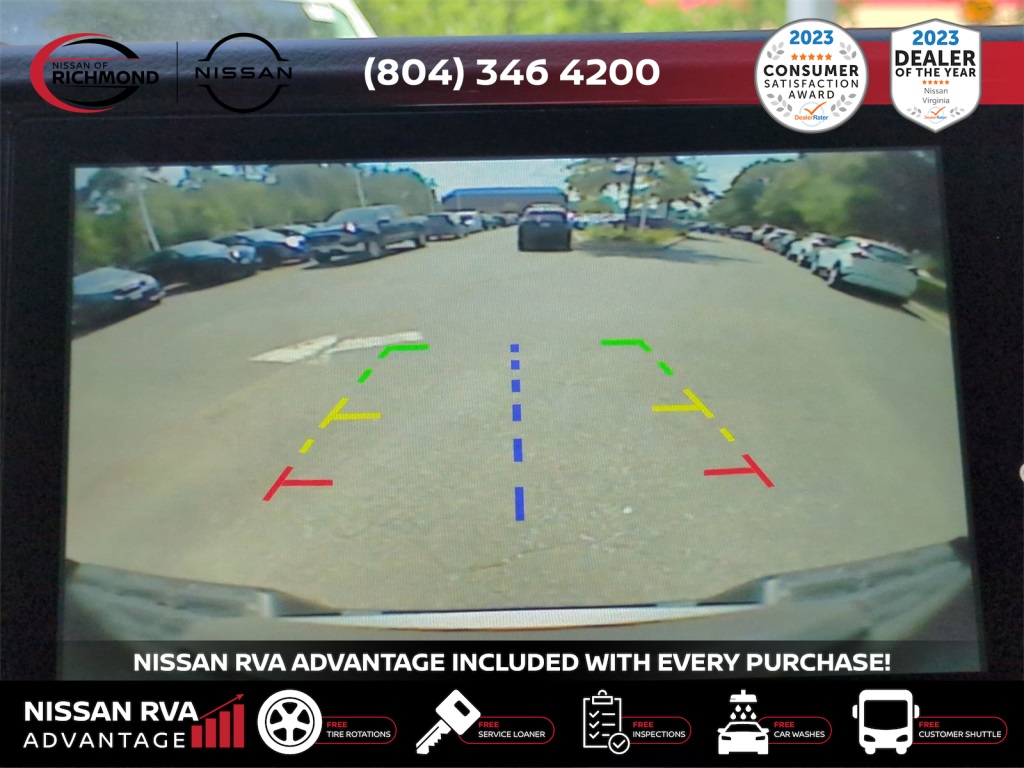 Vehicle image 12 of 29