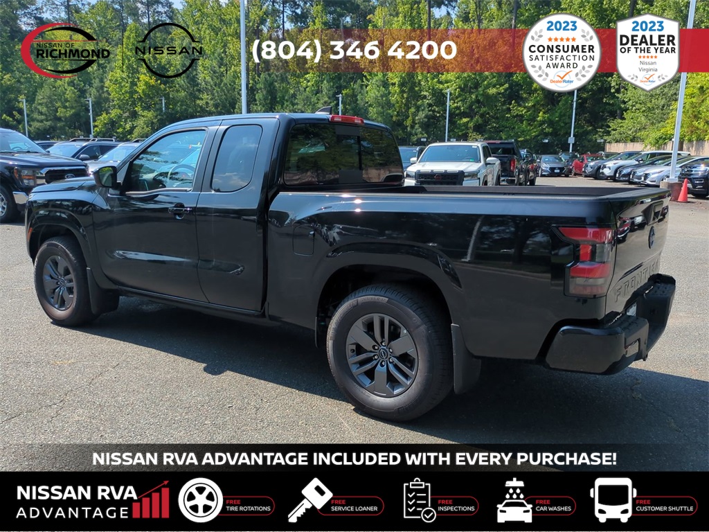 Vehicle image 8 of 29