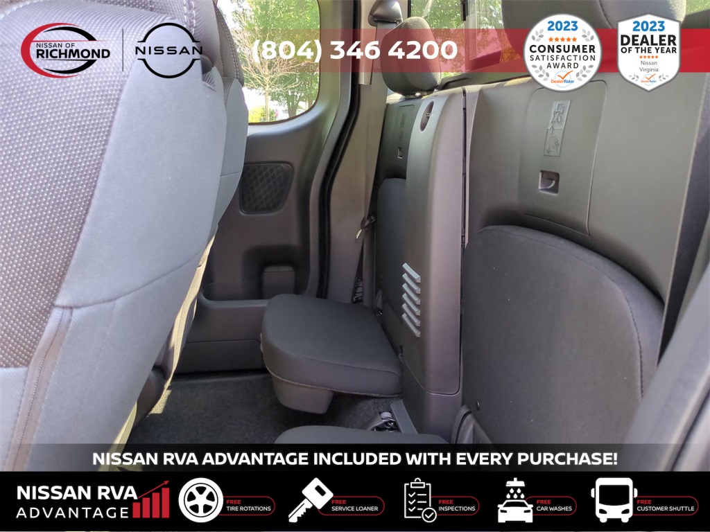 Vehicle image 11 of 29