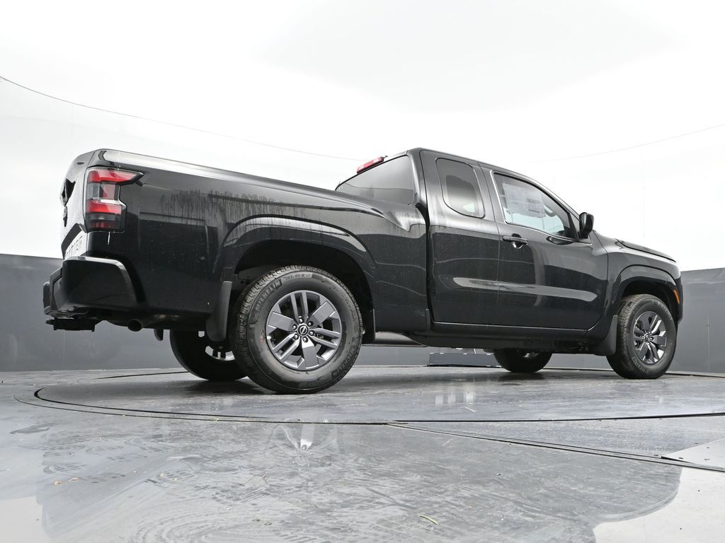 Vehicle image 16 of 31