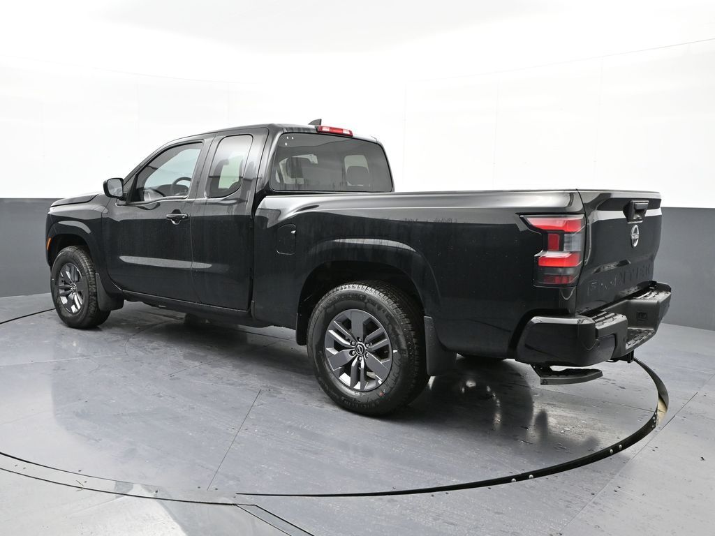 Vehicle image 23 of 31