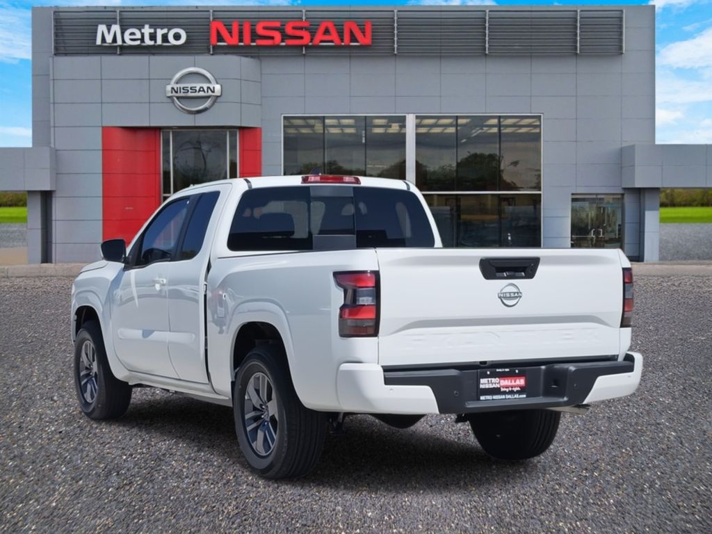 Vehicle image 4 of 22