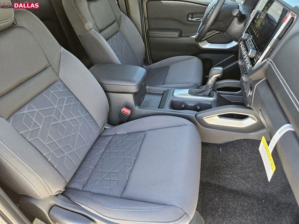 Vehicle image 9 of 22