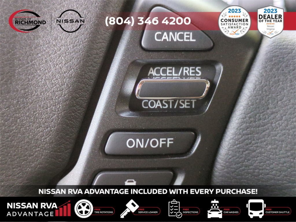 Vehicle image 18 of 28