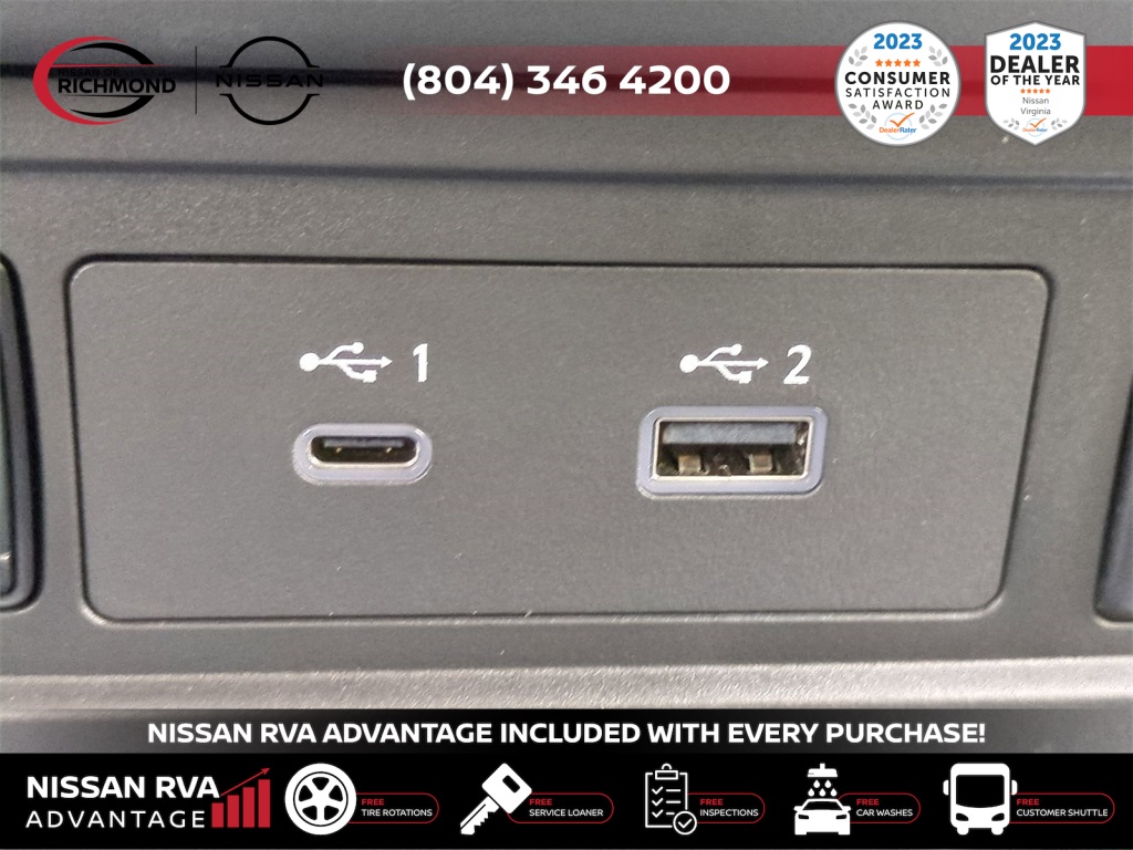 Vehicle image 15 of 28