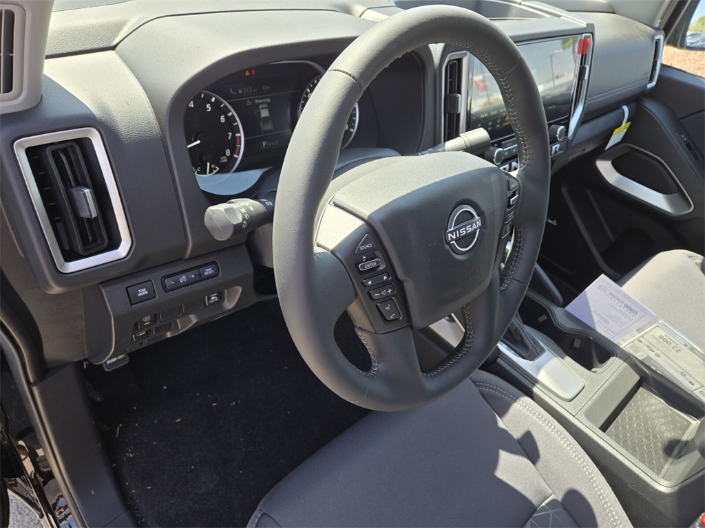 Vehicle image 7 of 13