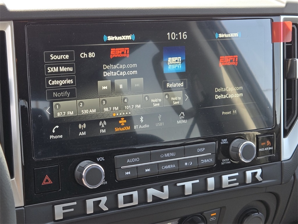 Vehicle image 11 of 13