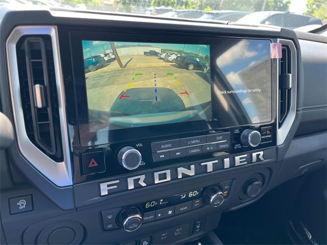 Vehicle image 15 of 34