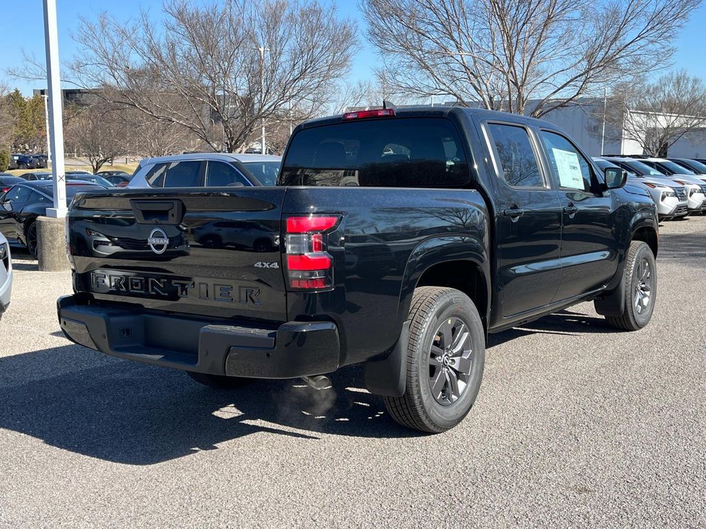 Vehicle image 5 of 34