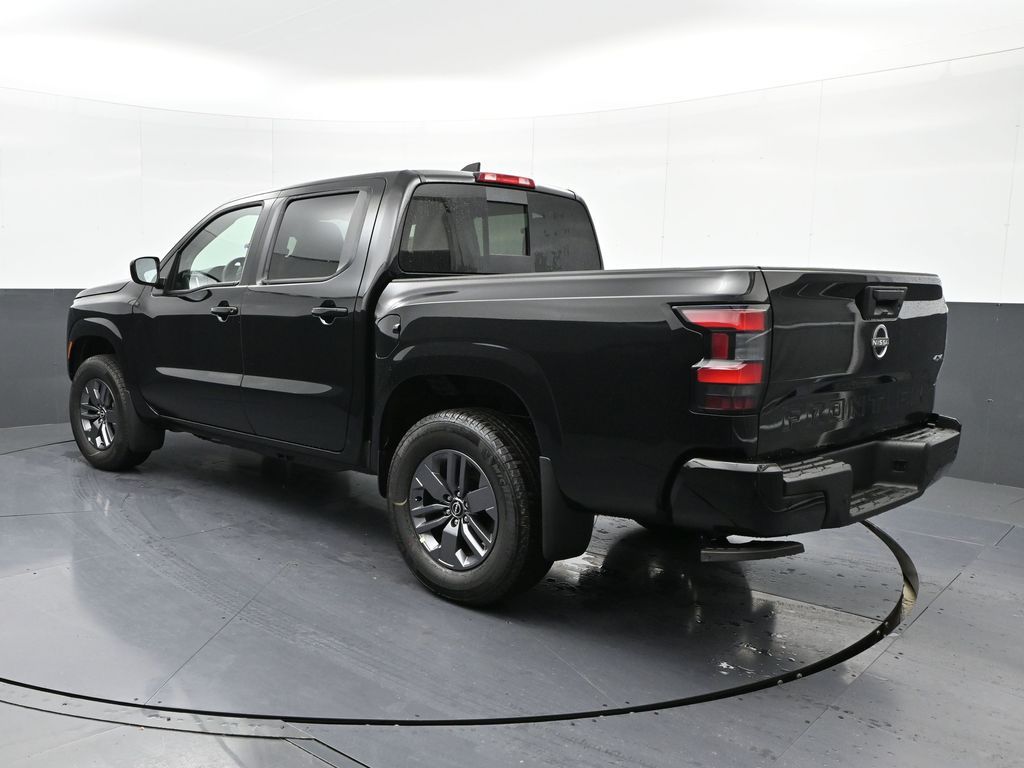Vehicle image 19 of 32