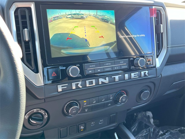 Vehicle image 32 of 33