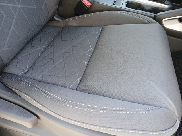 Vehicle image 19 of 71