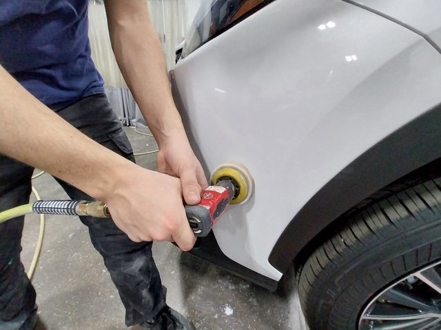 Vehicle image 55 of 71