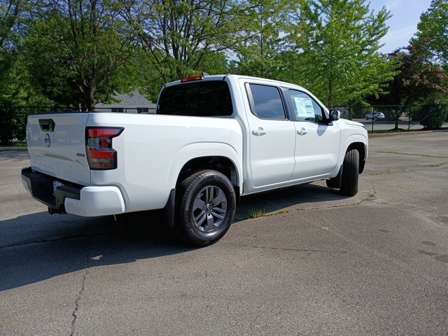 Vehicle image 7 of 71