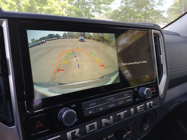Vehicle image 25 of 71