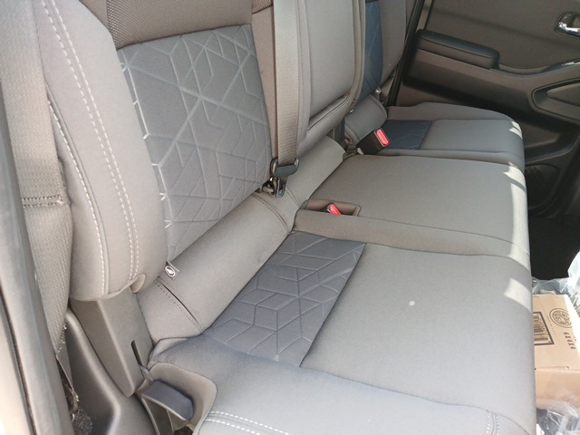 Vehicle image 16 of 71