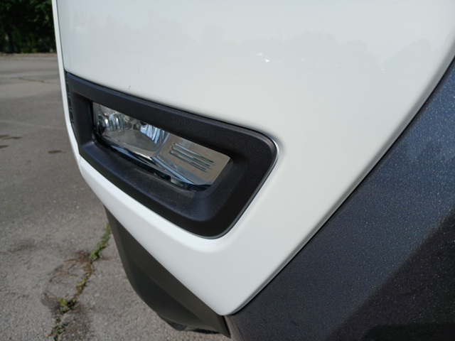 Vehicle image 60 of 71