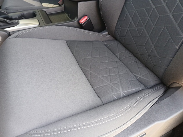 Vehicle image 18 of 71