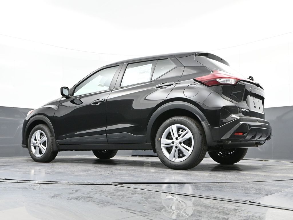 Vehicle image 21 of 31