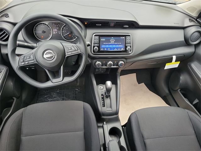 Vehicle image 11 of 26