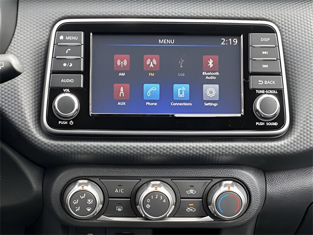 2025 Nissan Kicks Play S Image 21 of 24