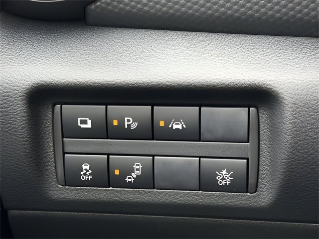 2025 Nissan Kicks Play S Image 18 of 24