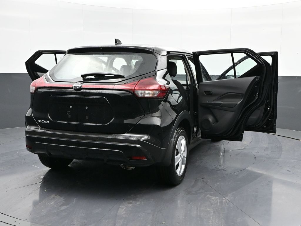 Vehicle image 16 of 31