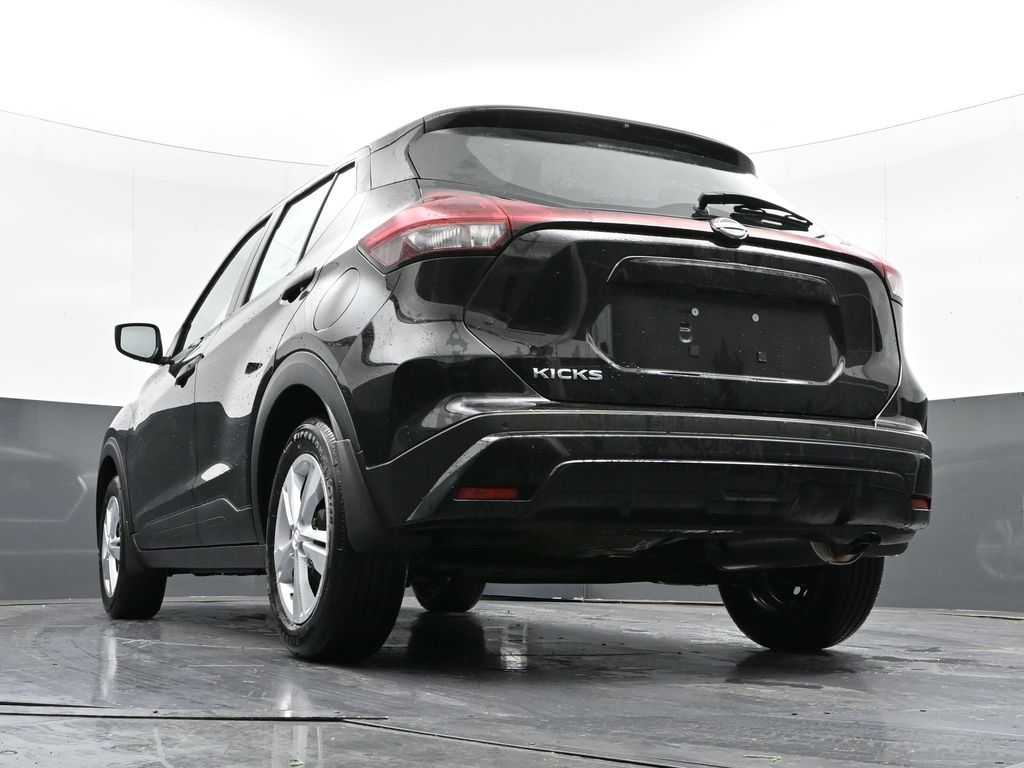 Vehicle image 20 of 31