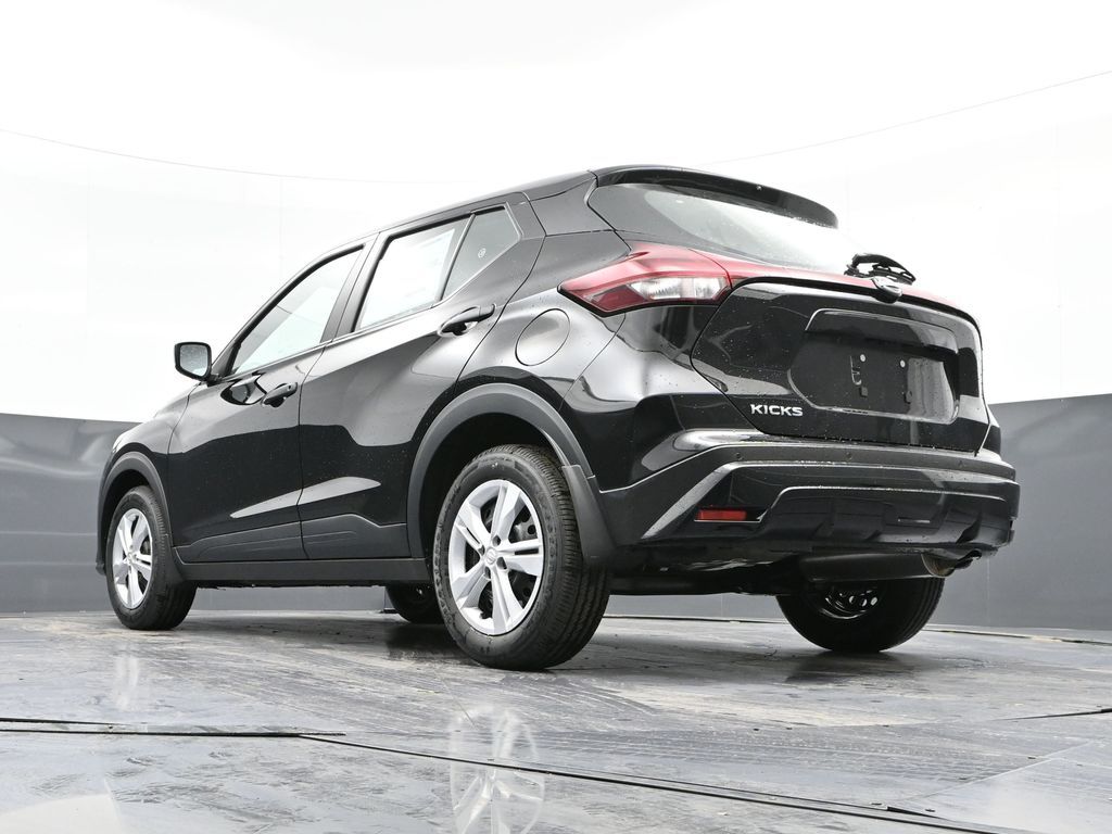 Vehicle image 19 of 27