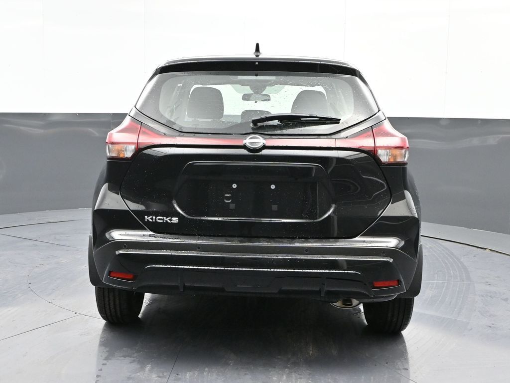 Vehicle image 14 of 27