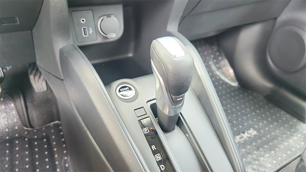 Vehicle image 19 of 28