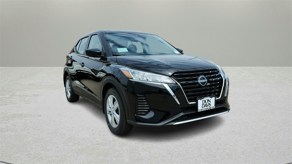 Vehicle image 5 of 28